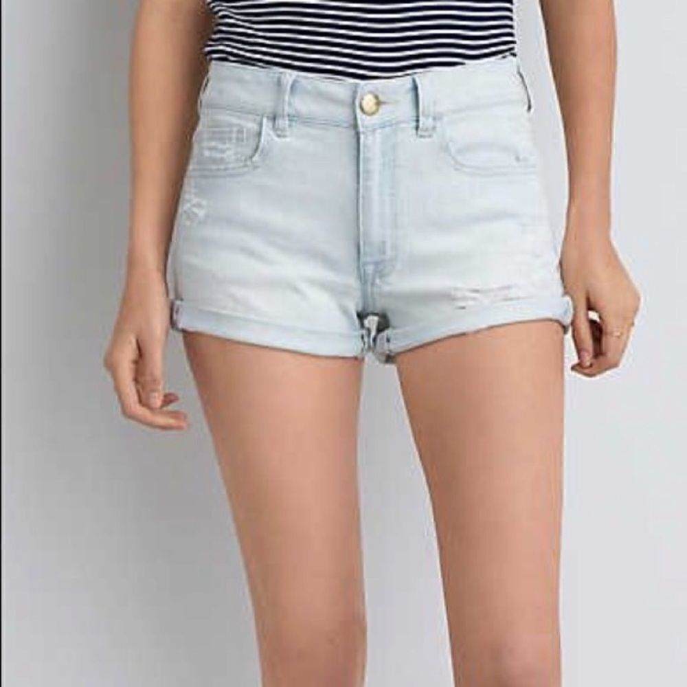 EXCELLENT DISTRESSED CONDITION SIZE 4 AMERICAN EAGLE HI-RISE SHORTIE SHORTS